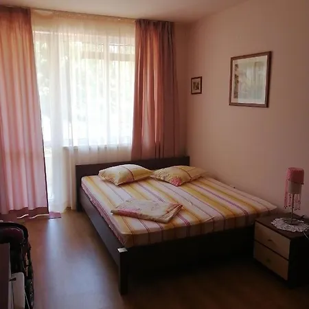 Sunnyseasons With Swimming Pool View Apartment *